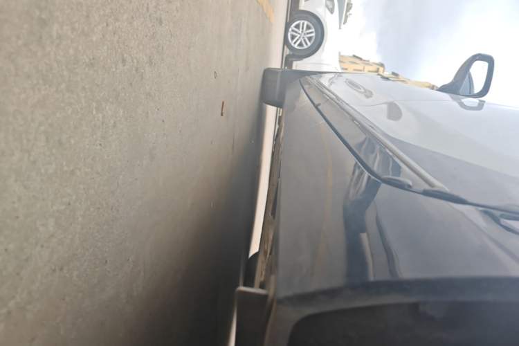 Used XPeng P5 2021 550P Left Side Sill