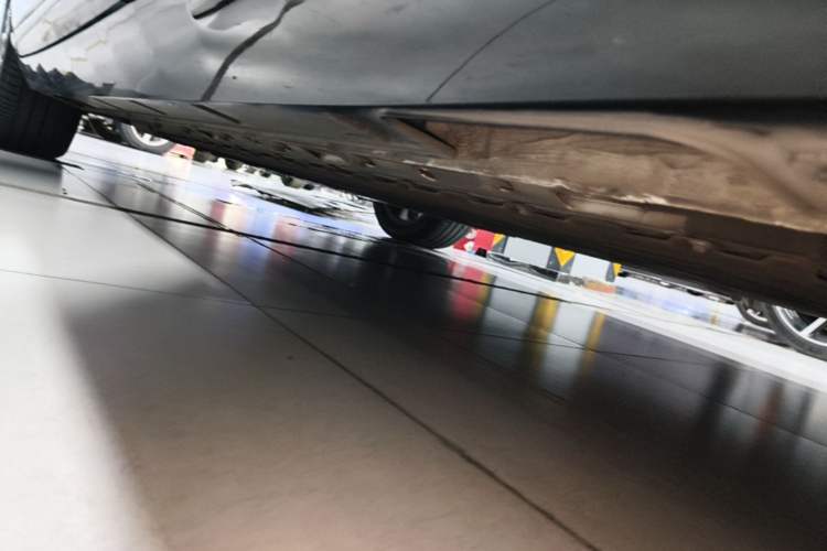Used XPeng P5 2021 600P Left Side Sill