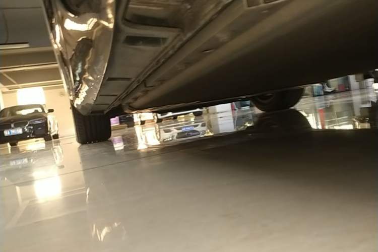 Used XPeng P5 2021 550G Left Side Sill