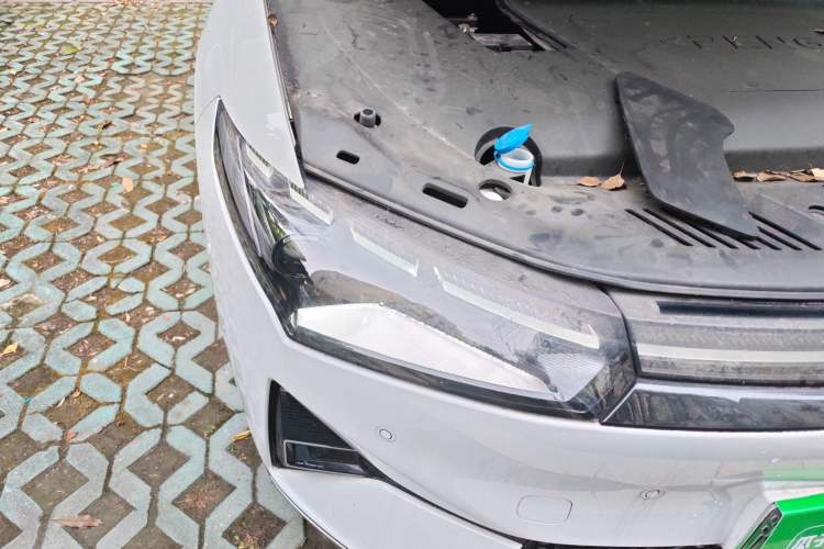 Used XPeng P5 2021 600P Right Front Headlight