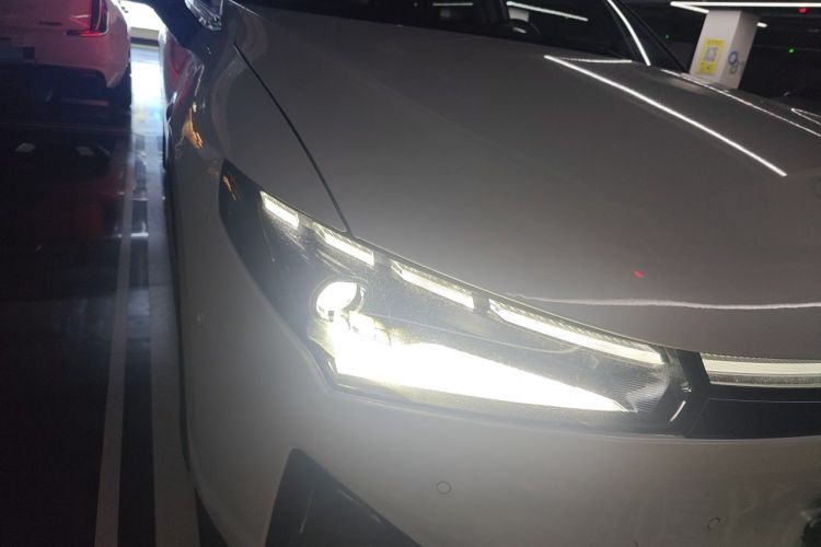 Used XPeng P5 2021 510E Right Front Headlight