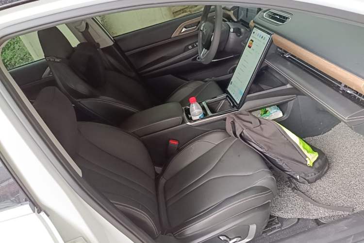 Used XPeng P5 2021 550E Right Front Seat