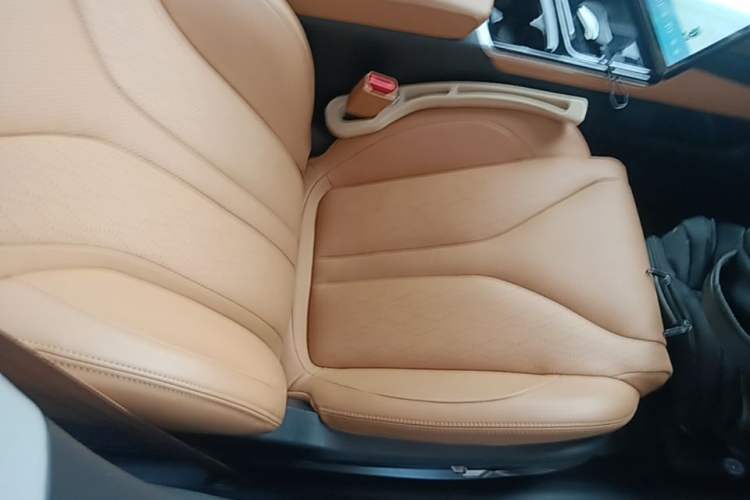 Used XPeng P5 2021 600P Right Front Seat