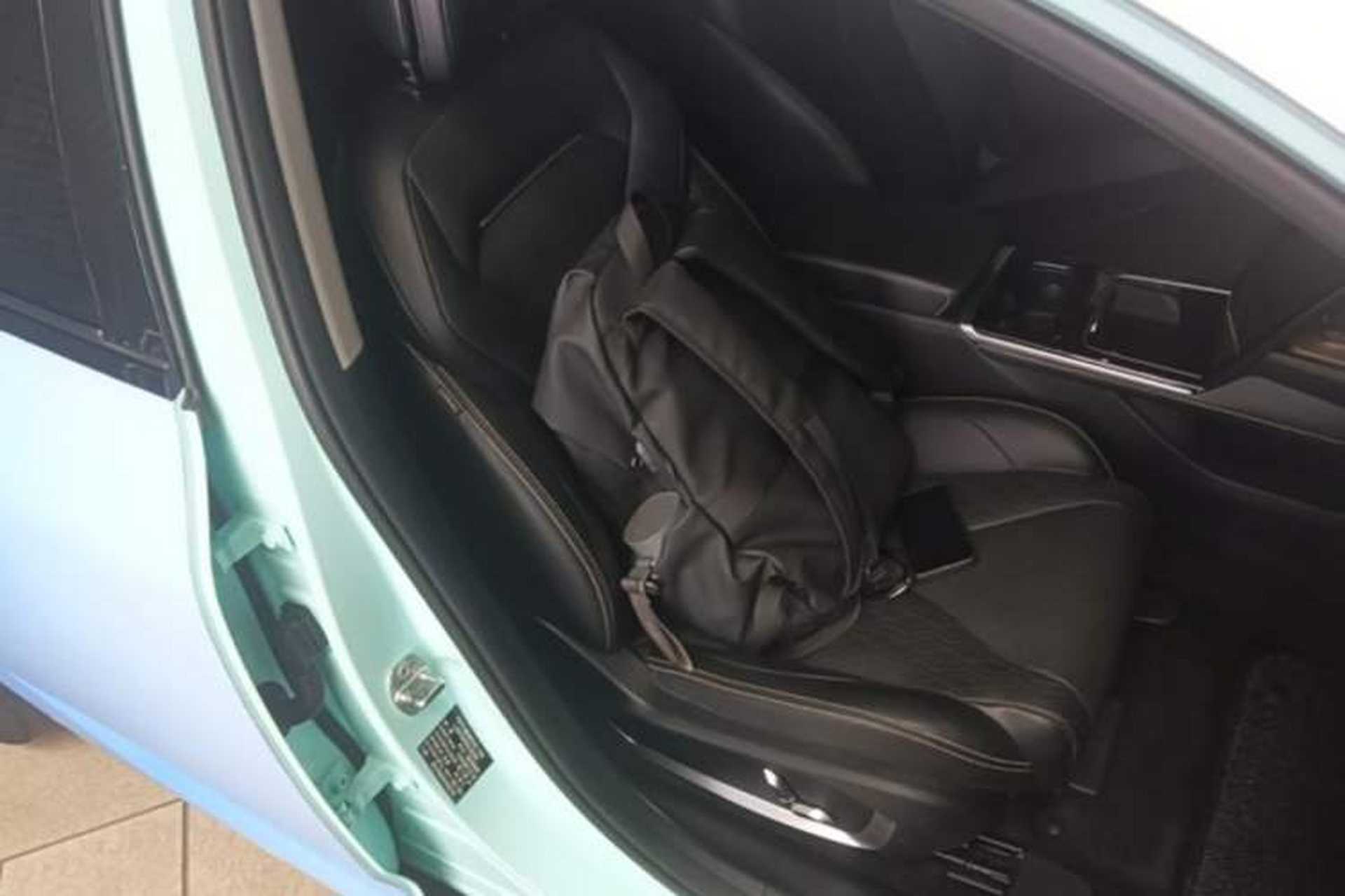 Used XPeng P5 2021 600P Right Front Seat