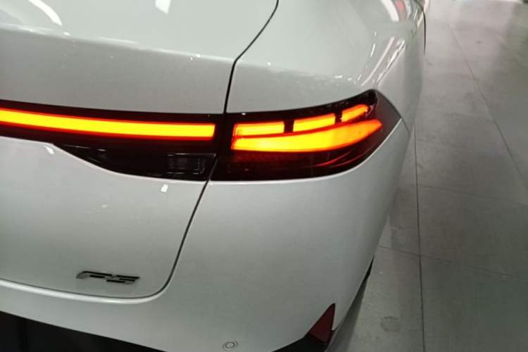 Used XPeng P5 2021 460G+ Right Rear Taillight