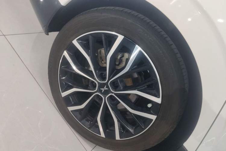 Used XPeng P5 2021 460G+ Right Rear Wheel Hub