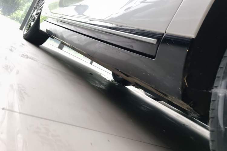 Used XPeng P5 2021 460G+ Right Side Sill