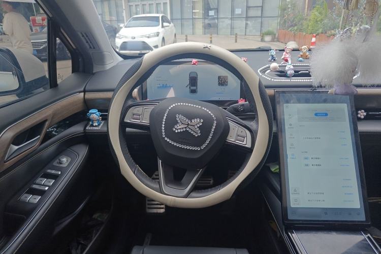 Used XPeng P5 2021 460G+ Steering Wheel