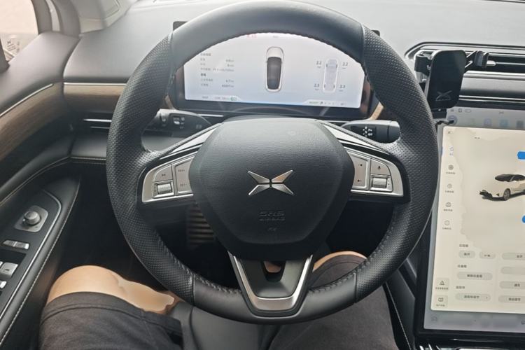 Used XPeng P5 2021 460G+ Steering Wheel