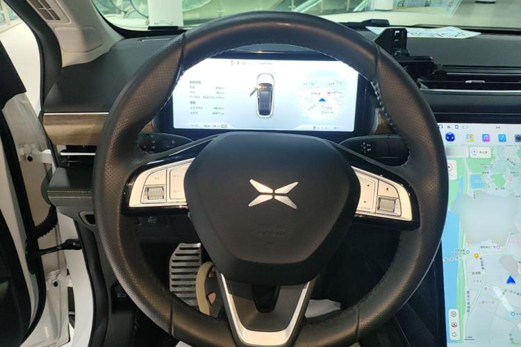 Used XPeng P5 2021 550G Steering Wheel