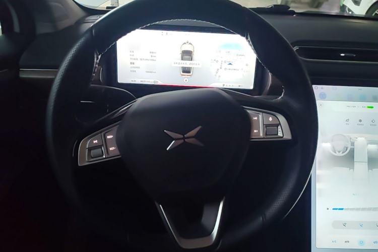 Used XPeng P5 2021 460G Steering Wheel
