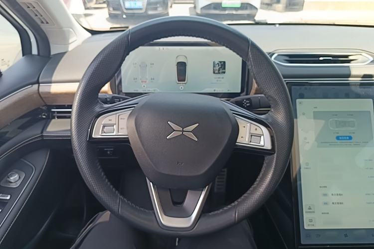 Used XPeng P5 2021 550G Steering Wheel