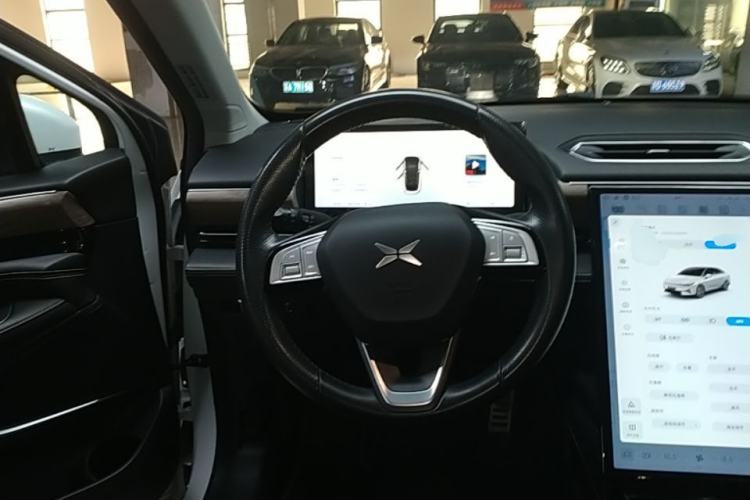 Used XPeng P5 2021 550G Steering Wheel