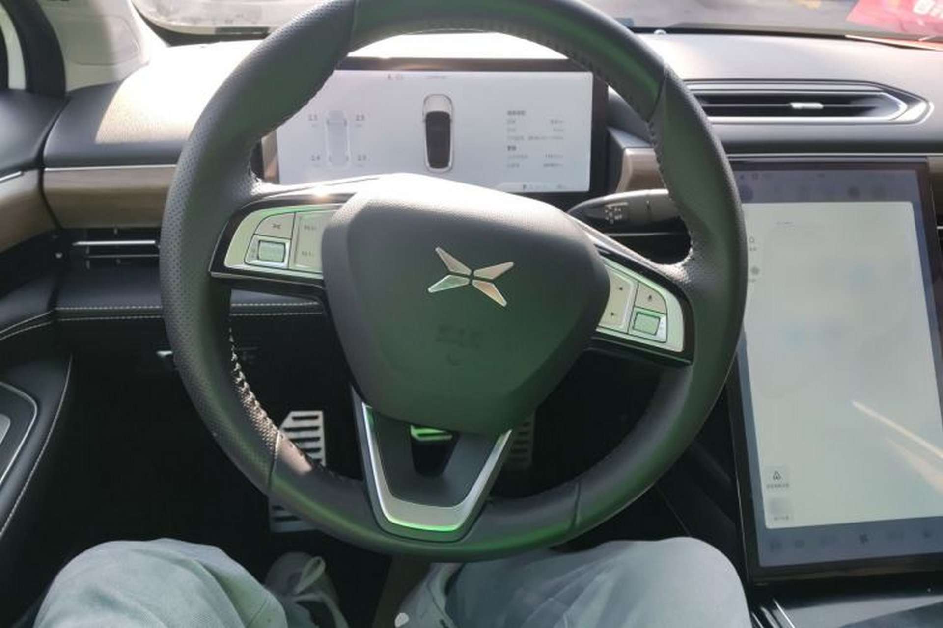 Used XPeng P5 2021 460G+ Steering Wheel
