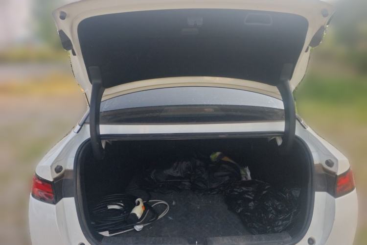 Used XPeng P5 2021 460G+ Trunk
