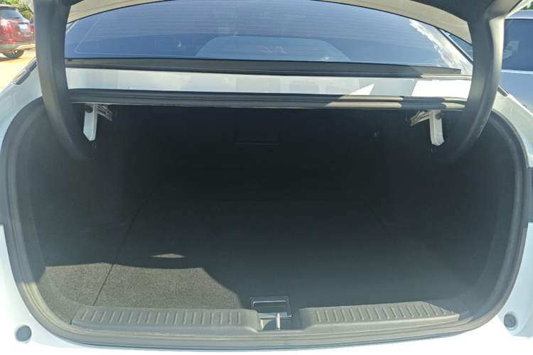Used XPeng P5 2021 550E Trunk