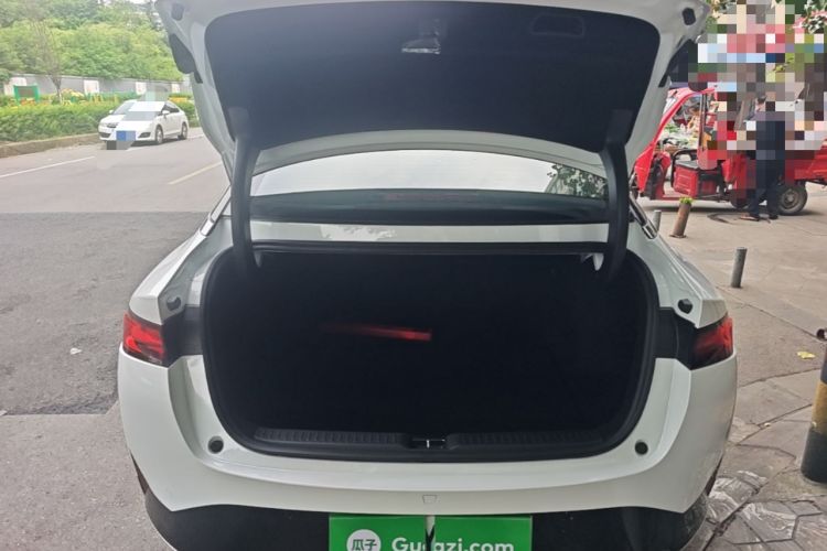 Used XPeng P5 2021 460G+ Trunk