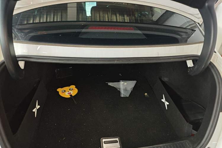 Used XPeng P5 2021 550E Trunk