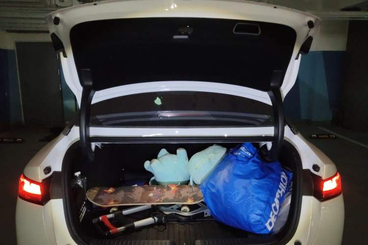Used XPeng P5 2021 550E Trunk