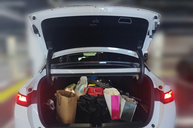 Used XPeng P5 2021 510E Trunk