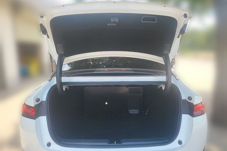 Used XPeng P5 2021 600P Trunk