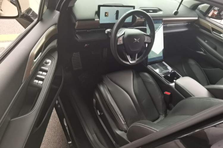 Used XPeng P5 2021 460G+ Driver Seat