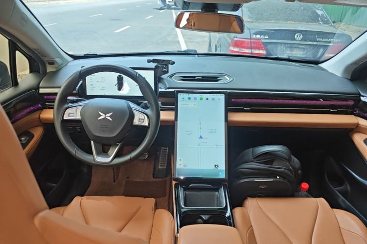 Used XPeng P5 2022 550E Center Console