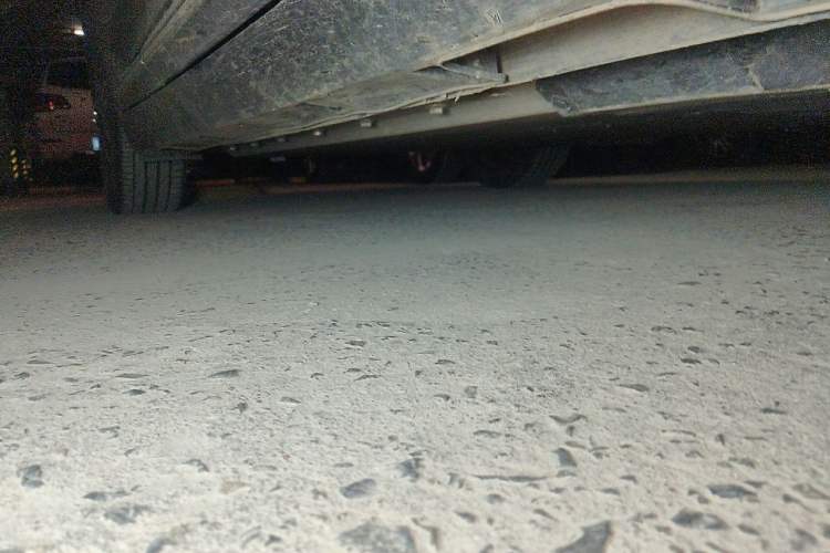 Used XPeng P5 2022 550E Chassis Front Right
