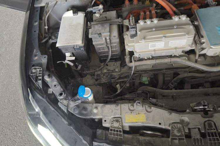 Used XPeng P5 2022 460E+ Engine Bay Right