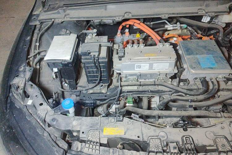 Used XPeng P5 2022 550E Engine Bay Right