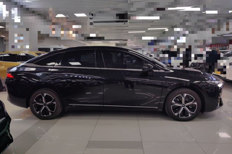Used XPeng P5 2022 550E Exterior 2