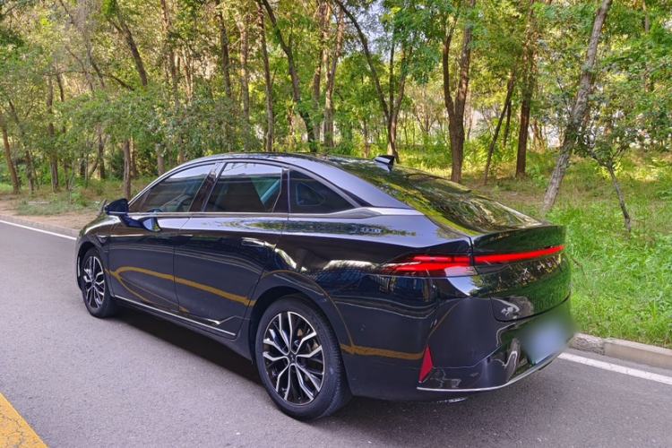 Used XPeng P5 2022 550E Exterior 5