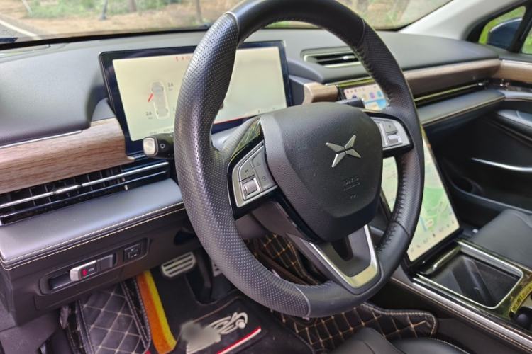 Used XPeng P5 2022 550E Steering Wheel