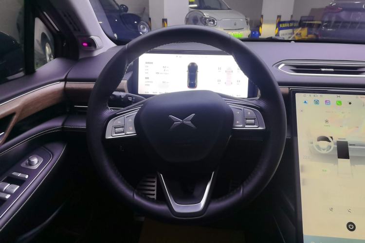 Used XPeng P5 2022 460E+ Steering Wheel