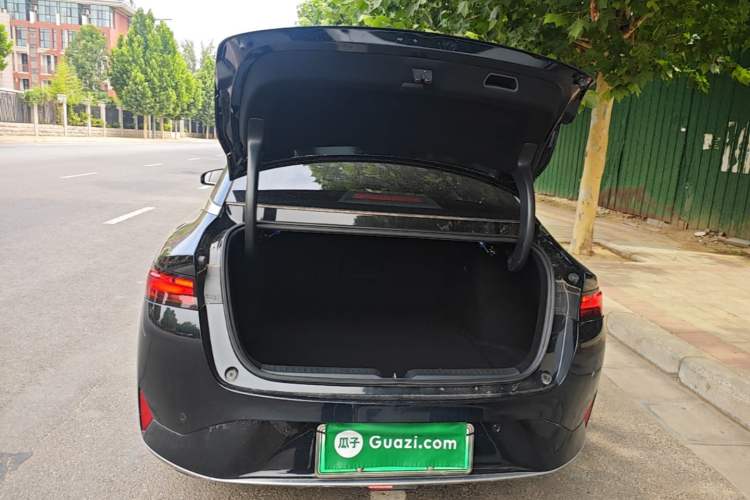 Used XPeng P5 2022 550E Trunk