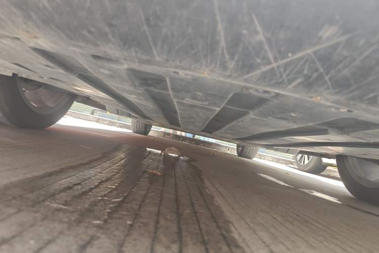 Used XPeng P5 2022 460E+ Chassis Front