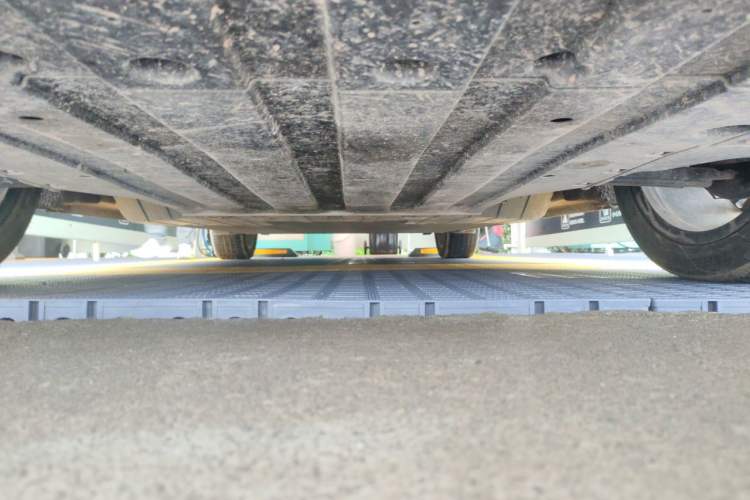 Used XPeng P5 2022 460E+ Chassis Front