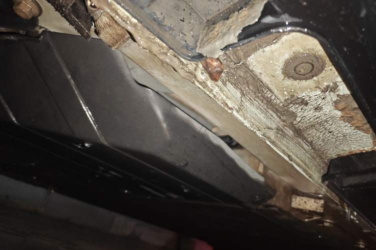 Used XPeng P5 2022 600P Chassis Front Left