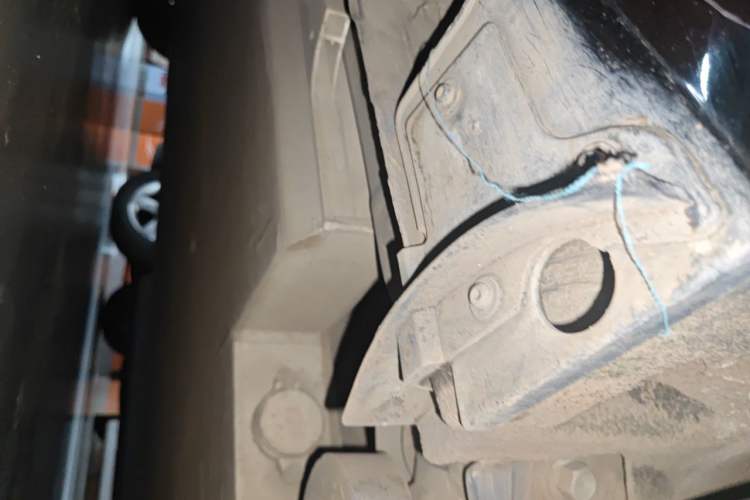 Used XPeng P5 2022 550P Chassis Front Left