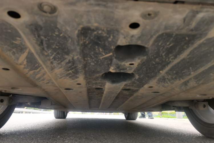 Used XPeng P5 2022 550P Chassis Rear