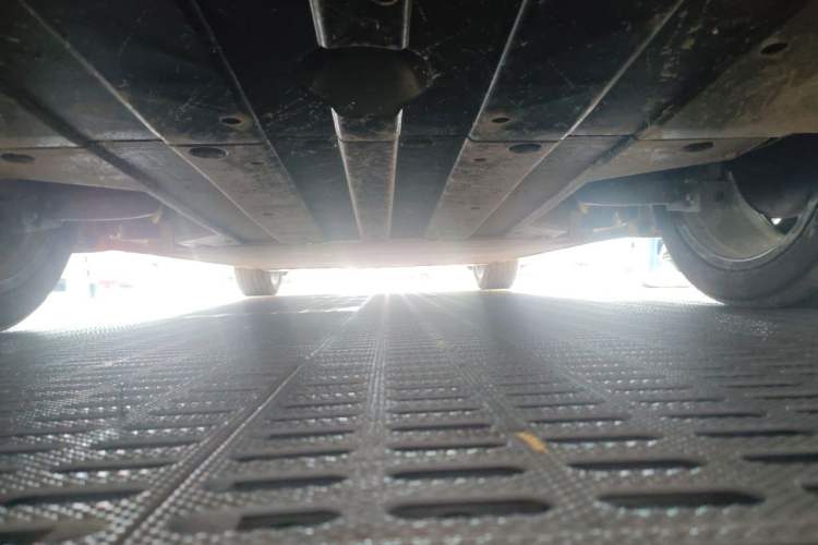 Used XPeng P5 2022 460E+ Chassis Rear