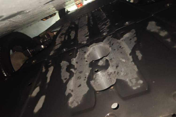 Used XPeng P5 2022 600P Chassis Rear