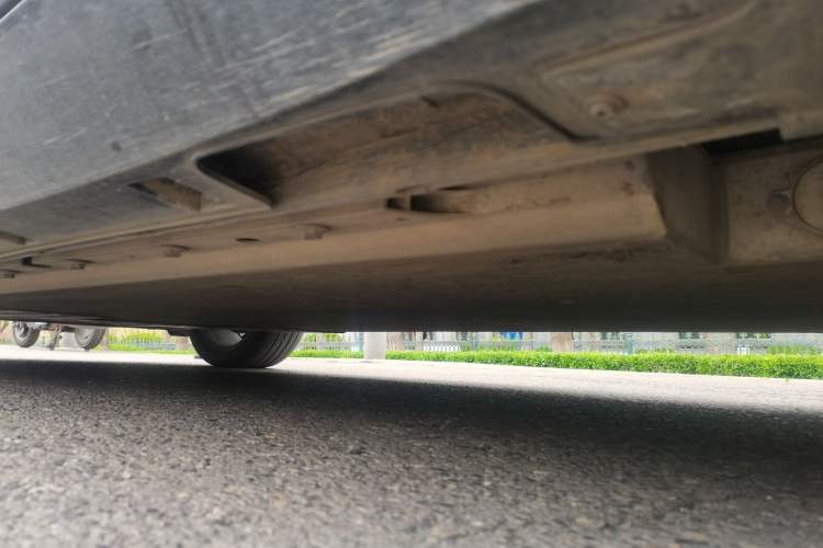 Used XPeng P5 2022 550P Chassis Rear Left