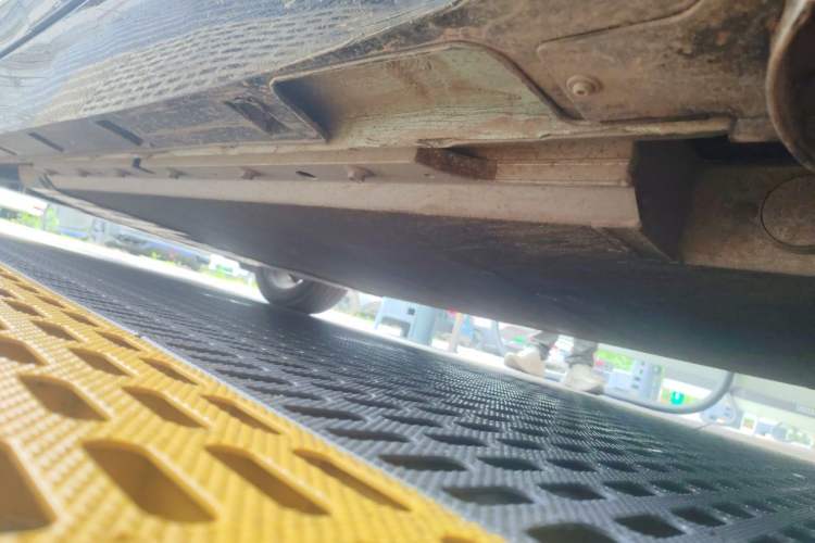 Used XPeng P5 2022 460E+ Chassis Rear Left