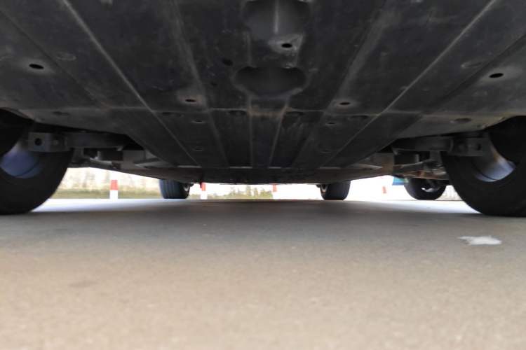 Used XPeng P5 2022 550E Chassis Rear
