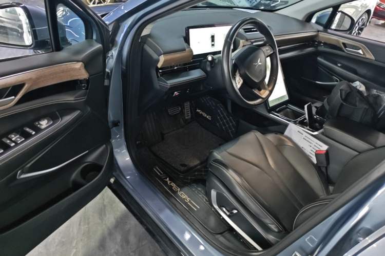 Used XPeng P5 2022 460E+ Driver Seat