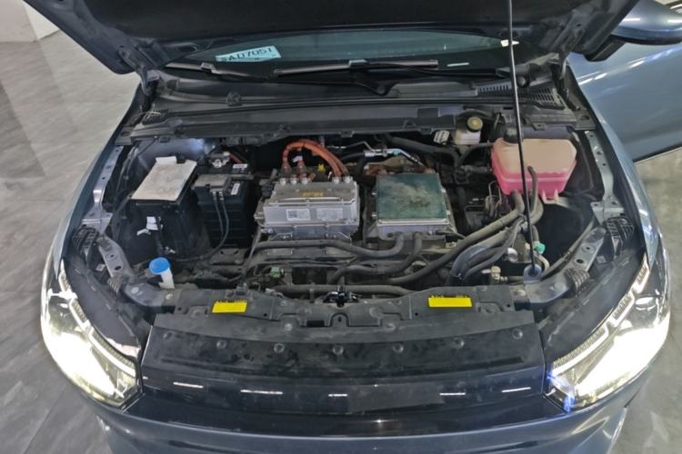 Used XPeng P5 2022 460E+ Engine Bay