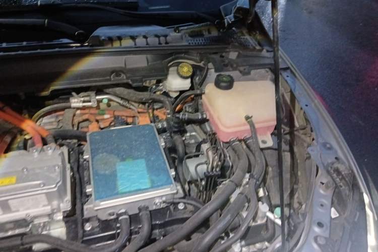 Used XPeng P5 2022 550P Engine Bay Left