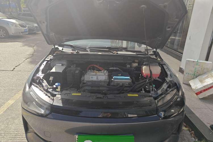Used XPeng P5 2022 550E Engine Bay