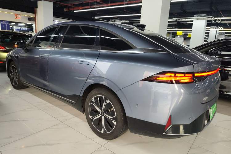 Used XPeng P5 2022 460P Exterior 3